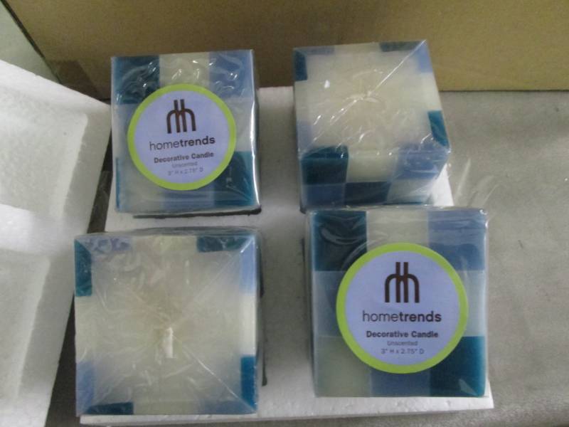 2 Cases of 24(48) Hometrend Decorat...