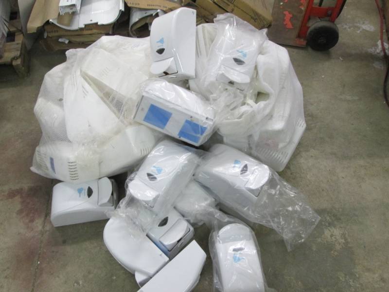 Large Lot Appeal Hand Soap Dispense...