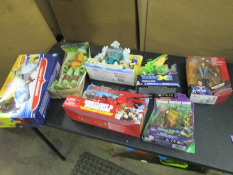Lot of 7 Action Figure Lot...