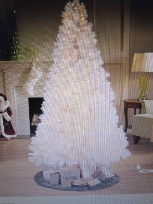 6.5 ft Pre-Lit  White Tree open box...