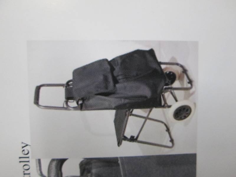 Trolley Bag- missing one wheel...