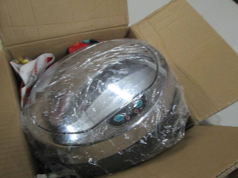 Auto-Open Trash Bin open box, untes...