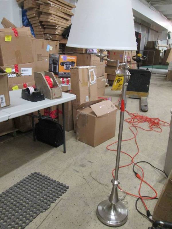 Floor Lamp open box ...