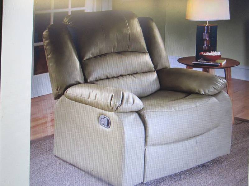 Overstuffed Recliner open box Retai...