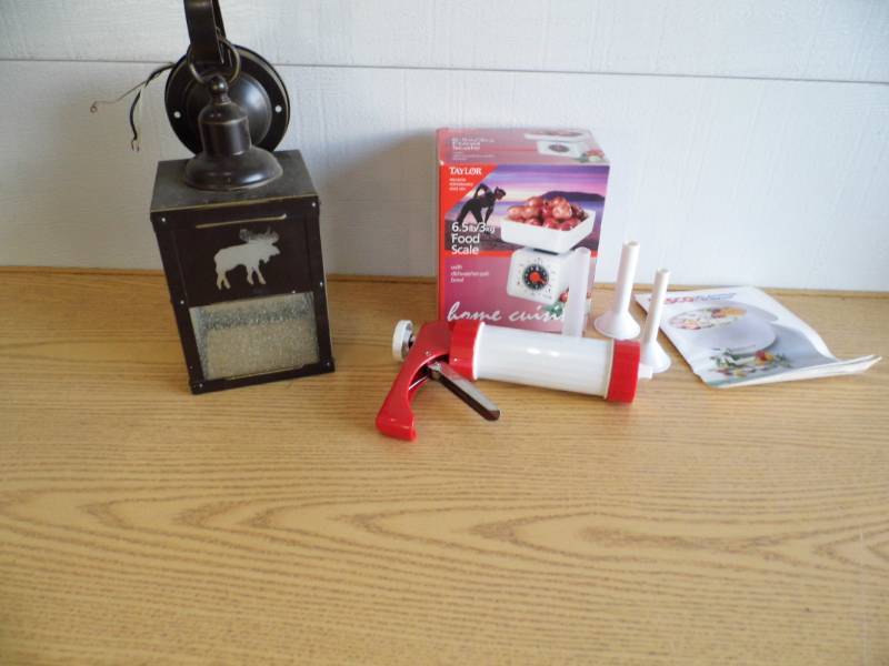 Jerky Maker - Scale - Light