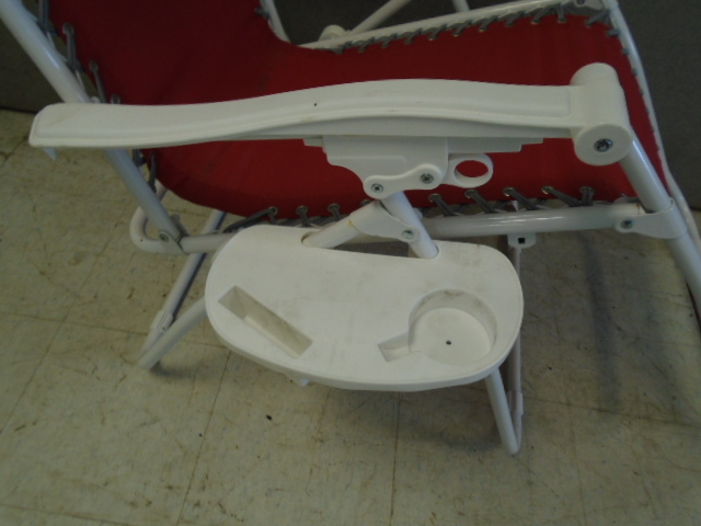 lot 35 image: Zero Gravity Lounger - Red and White