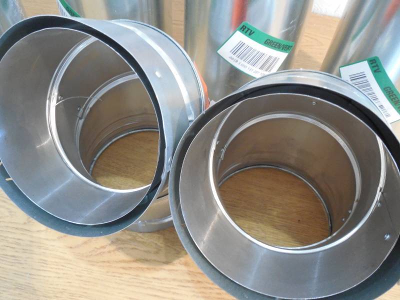 Selkirk 5- in. W x 24 in. L Gas Vent Pipe X 4 AND 2 ELBOW FITTINGS