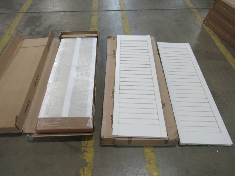 lot 221 image: Levolor Custom Wood Tiltbar Folding BlindsShutters in White. 2 Cases4 panels total, Each panel measures 16 316 X 53 38