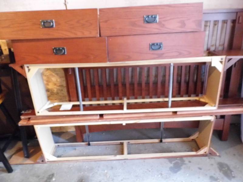 lot 7 image: Captains Bed Frame w Drawers