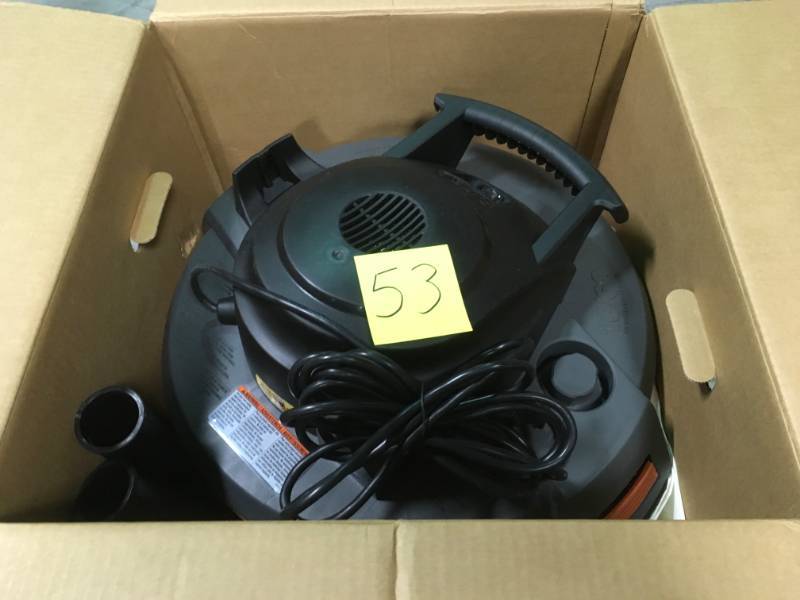 lot 53 image: RIDGID 16 Gal. 5.0-Peak HP WetDry Vac in good working condition
