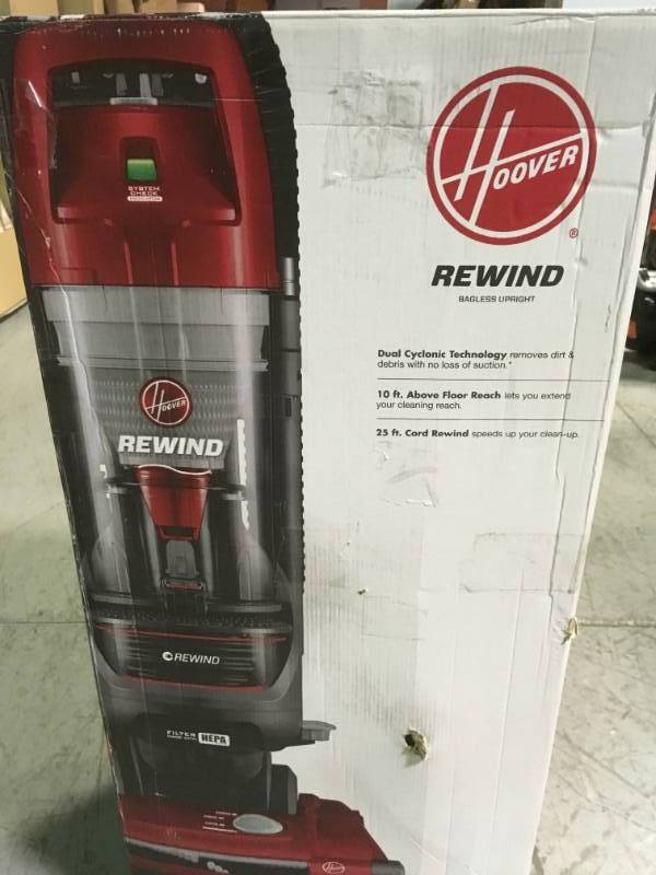 lot 1 image: Hoover Elite Rewind Bagless Upright Vacuum, UH71012 open box in like new condition
