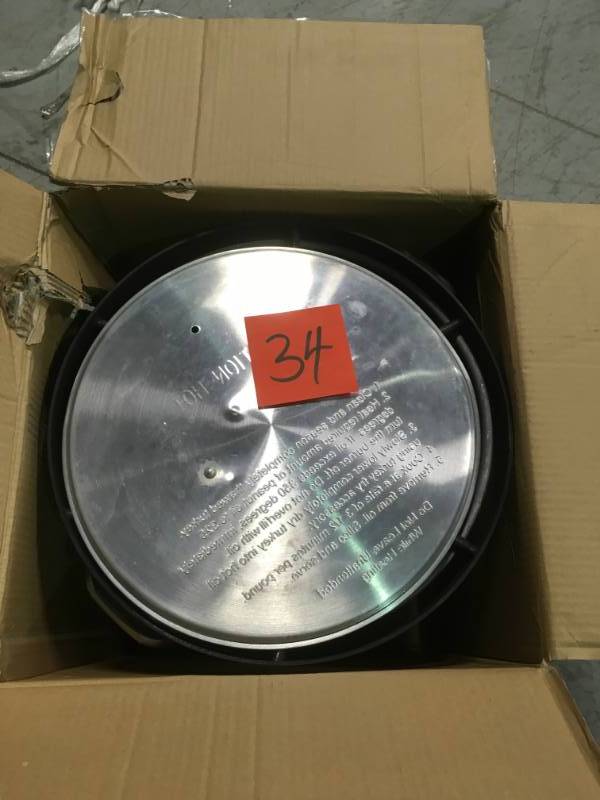 lot 34 image: RiverGrille 30 Qt. Turkey Fryer Package open box in like new condition