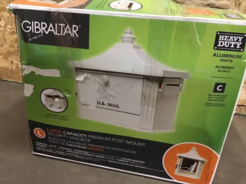 lot 20 image: Gibraltar Mailboxes Hamilton White Locking Aluminum Large Post-Mount Mailbox open box in like new condition