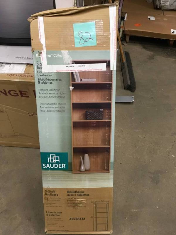 lot 82 image: SAUDER Beginnings 413324 Bookcase (Bookcases - 5 Shelves)not used