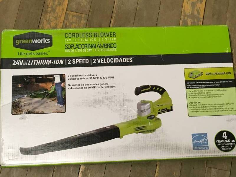 Greenworks G-24 130 MPH 135 CFM 24-Volt Cordless Handheld Leaf Blower - Battery and Charger Included open box in good condition