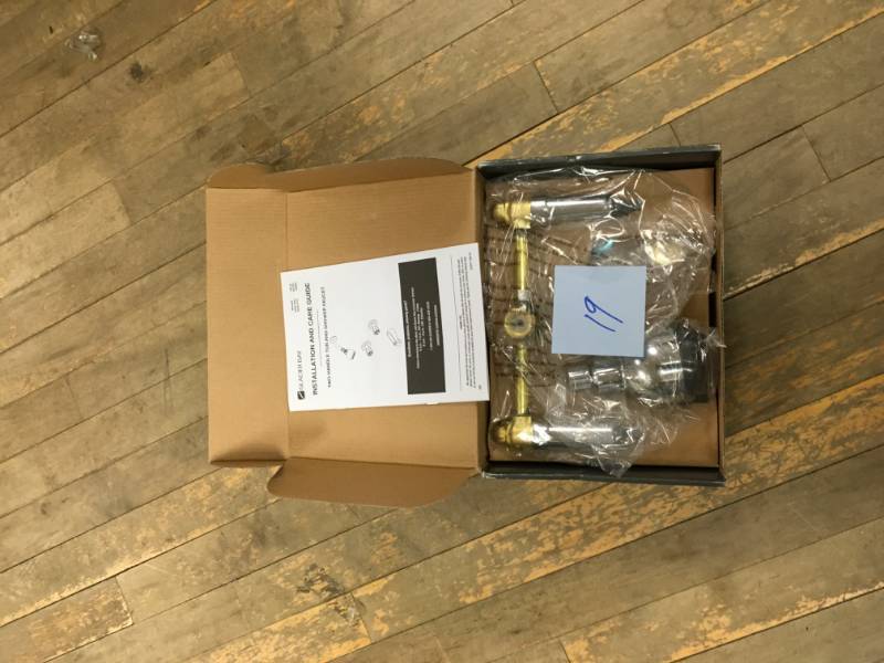 Glacier Bay Aragon 2-Handle 1-Spray WaterSense Shower Faucet in Chrome (Valve Included) open box in good condition