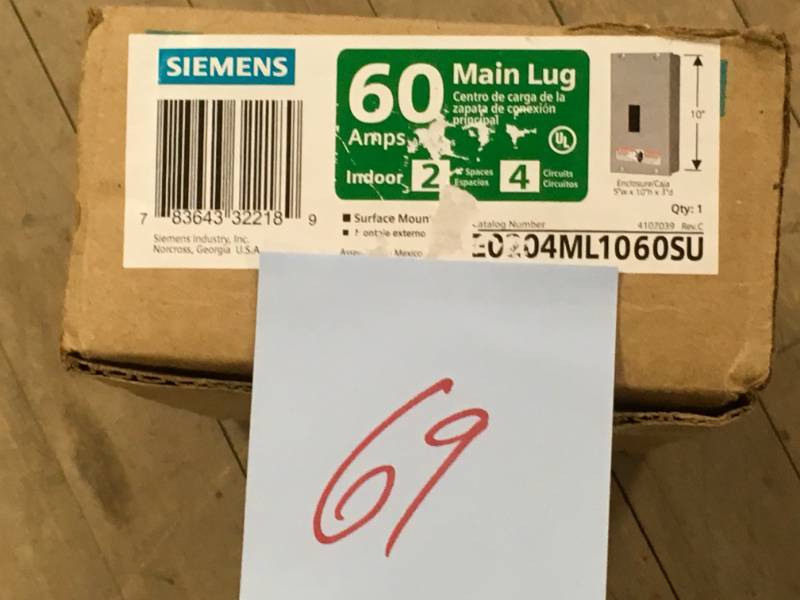 Siemens EQ 60 Amp 2-Space 4-Circuit Main Lug Surface Mount Load Center open box in good condition
