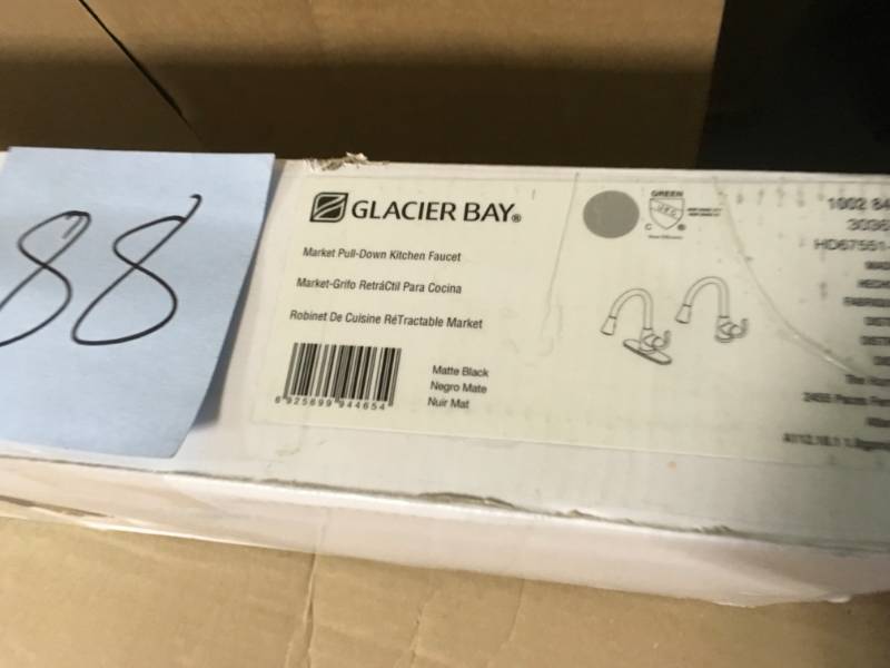 Glacier Bay Single-Handle Standard Kitchen Faucet in Polished Chrome open box in good condition