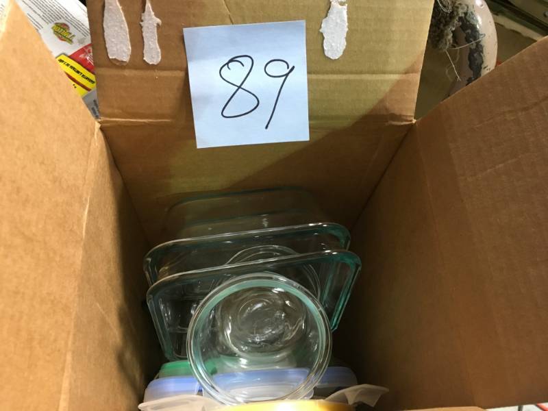 Pyrex Snapware 18 PC Glass Leakproof & Airtight Food Keeper Set not used