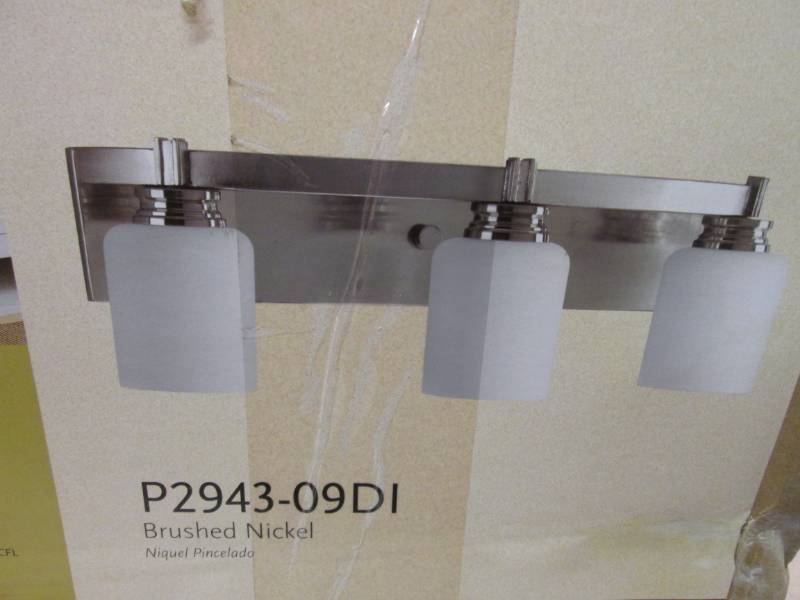 lot 68 image: Progress Lighting Orbitz Collection...