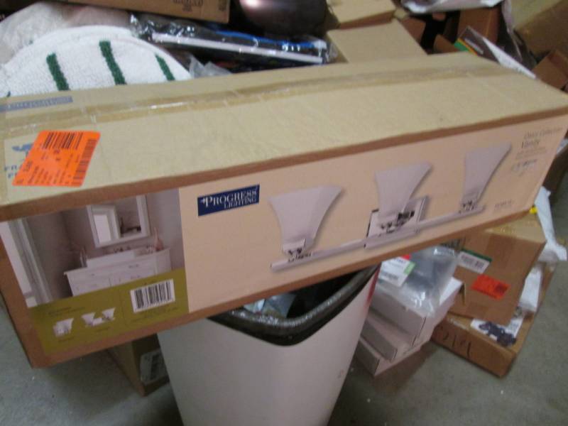 lot 79 image: Progress Lighting Oasis Collection ...