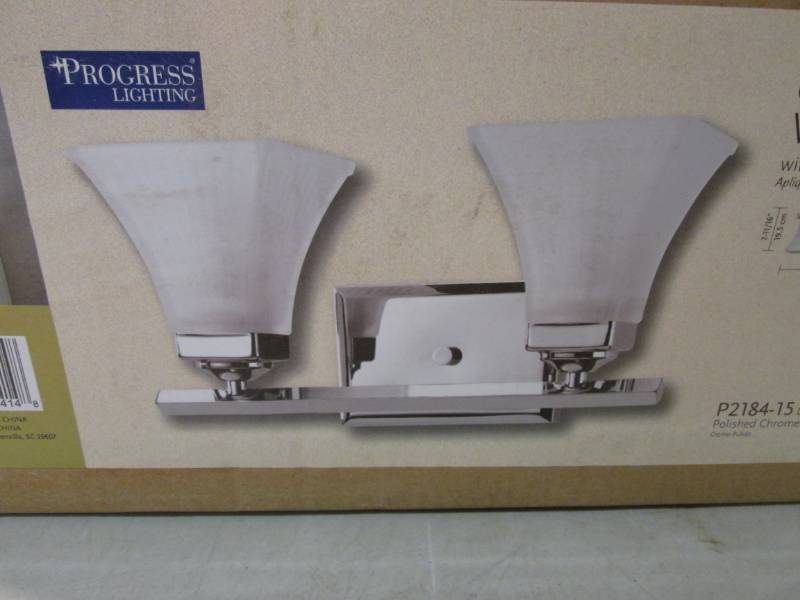 lot 81 image: Progress Lighting 14.63 2-Light Po...