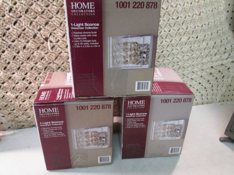 lot 101 image: Lot of 3 Home Decorators Collection...