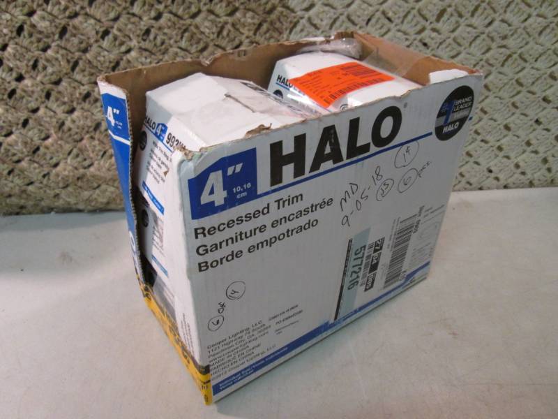 lot 108 image: 6-Pack of Halo 933 Series 4 White ...