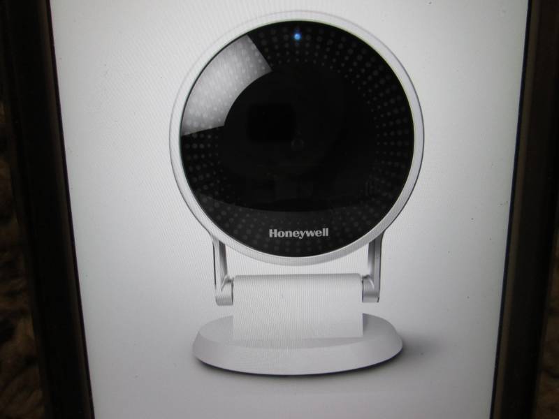 lot 119 image: Honeywell Wired Indoor Wi-Fi Securi...