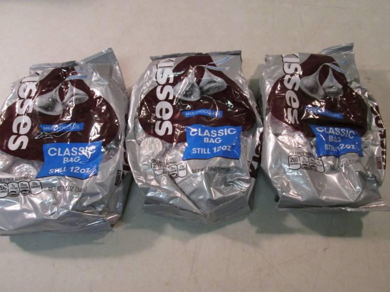 lot 172 image: 3 Bags of Hersheys Milk Chocolate K...