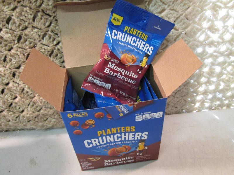 lot 186 image: Box with 6 Bags of Planters Crunche...