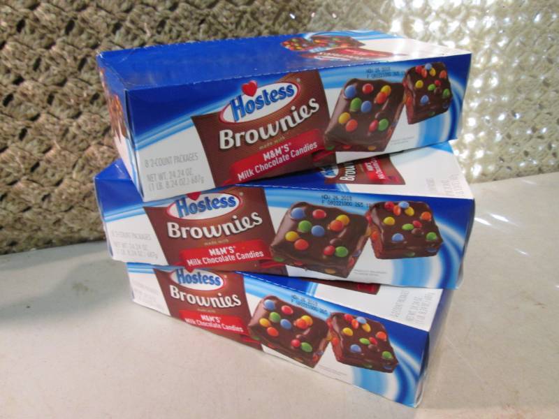 lot 190 image: 3 Boxes of Hostess Brownies with M&...