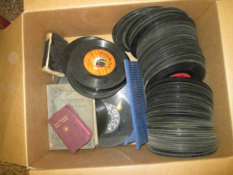 lot 46 image: Box of vinyl records and misc....