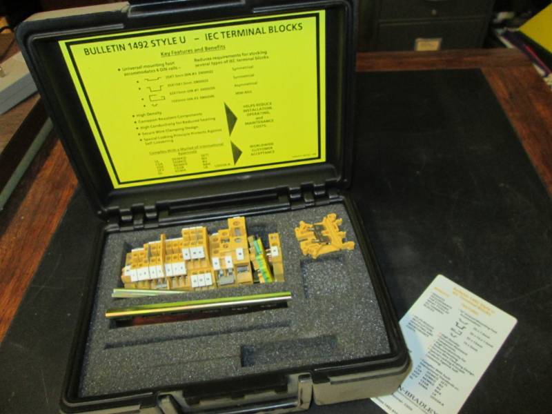 lot 49 image: IEC Terminal blocks in case...
