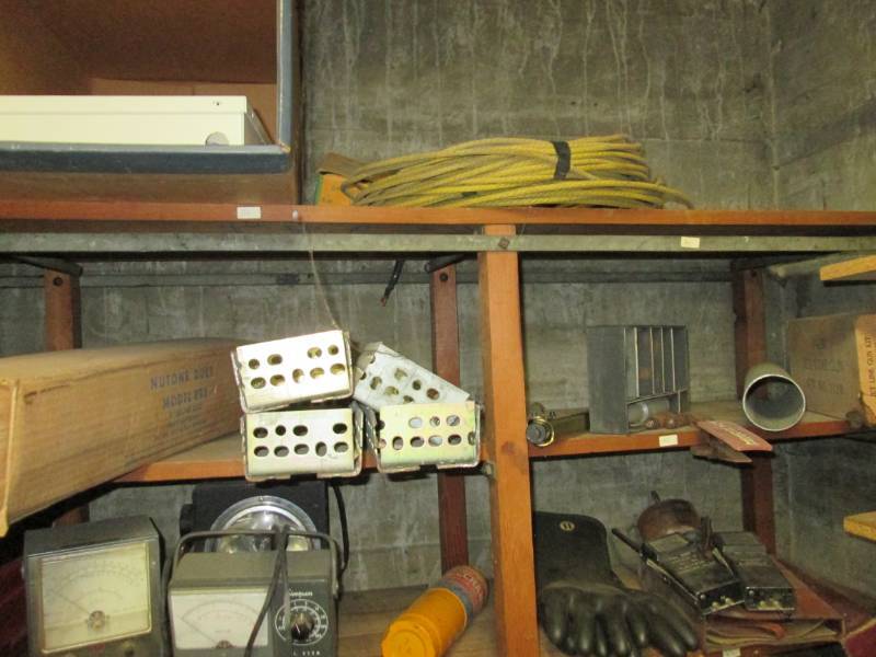lot 80 image: Lot of older electrical equipment...