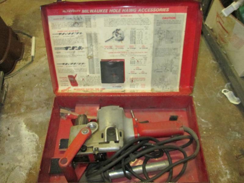 lot 95 image: Milwaukee hole hawg...
