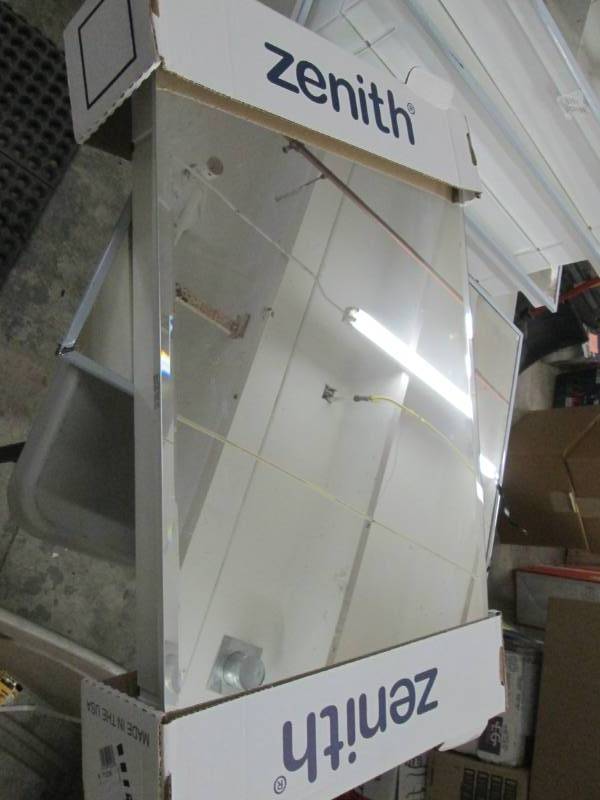 lot 25 image: Zenith 16x26x4.5 inch Frameless Med...