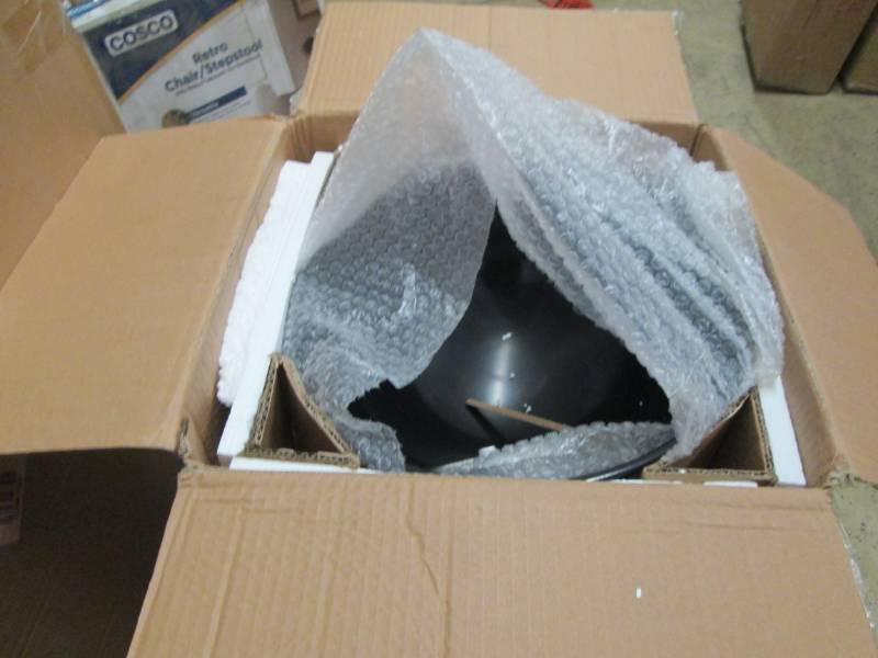 lot 156 image: 13-Gal. Stainless Steel Trash Can i...