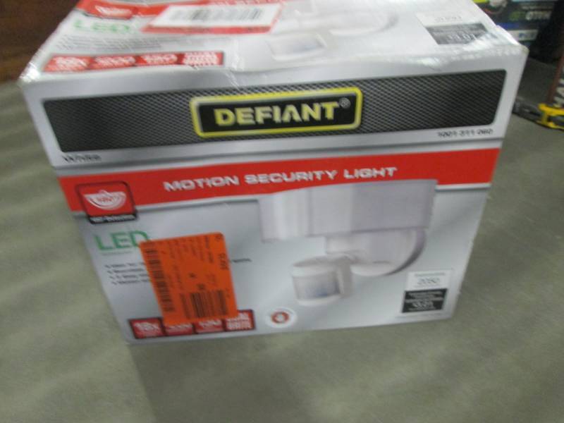 lot 261 image: Defiant 180 Degree White LED Motion...