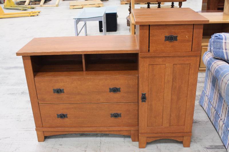 lot 62 image: Buffet Table or Kids Dresser and Changing Table
