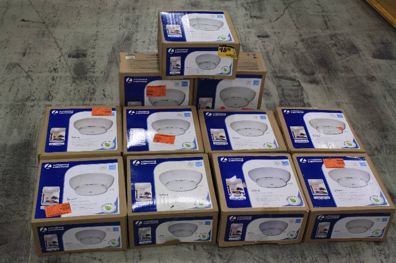 lot 145 image: Lithonia Silva Light Fixtures 11 Qty Brand New - Over $200 value