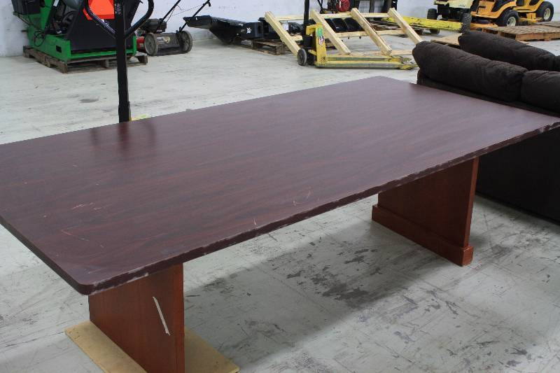 lot 178 image: 8ft Large Conference Table