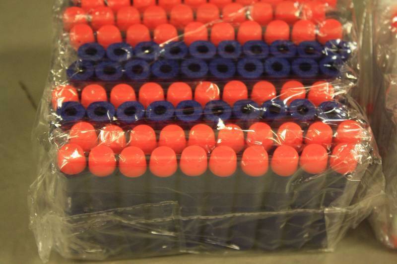 lot 17 image: Nerf Gun Ammo Blue and White Bullets 200 Qty - $50 Value
