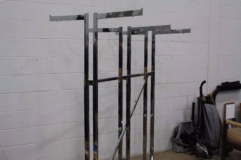 lot 16BB image: 6 Way Retail Racks - Hanging Clothes Rack