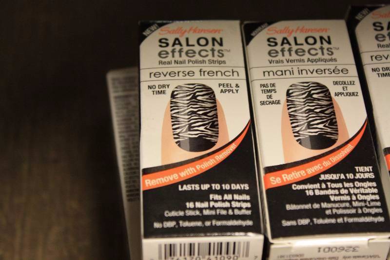 lot 163 image: 15 Boxes of Salon Effects Nail Polish Strips  Brand New
