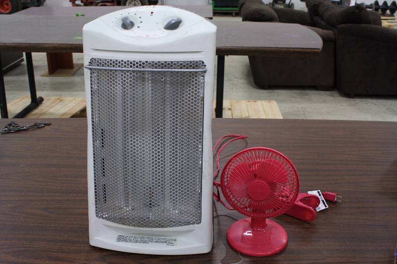 lot 76 image: Sunbeam Heater and Massey Desk Top Fan