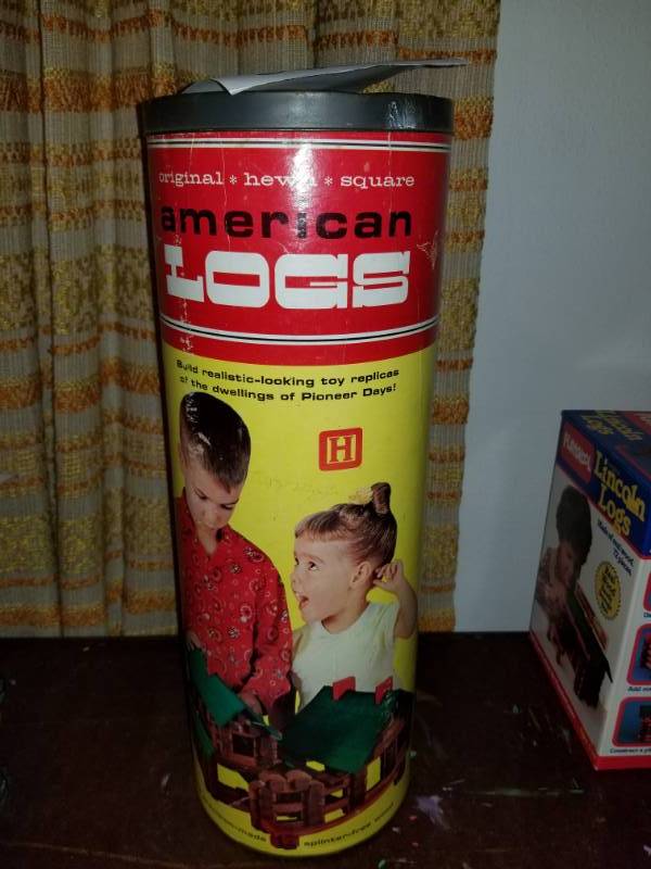 lot 365 image: American Logs Log Set