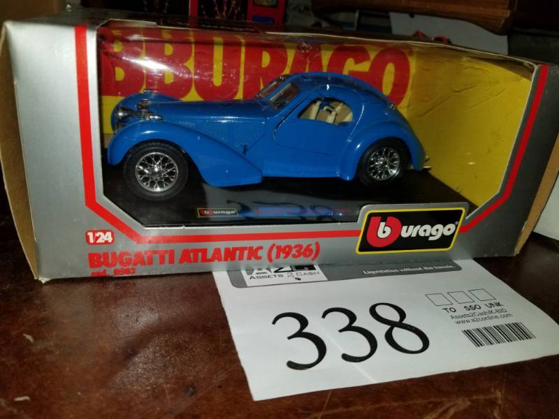 lot 338 image: Bburago 124 Scale Die Cast Metal 1936 Bugatti Atlantic