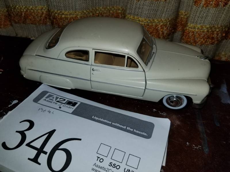 lot 346 image: 124 Scale Die Cast Metal 1949 Mercury Coupe