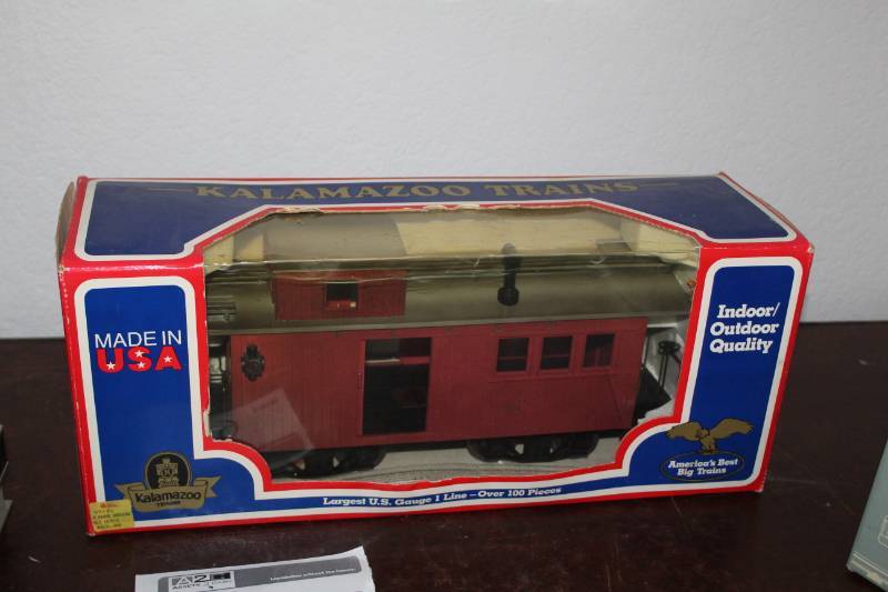 lot 519 image: Kalamazoo Trains Gauge-1 Scale Drovers Caboose Rail Car